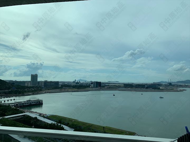 东涌 蓝天海岸 4期 水蓝?天岸 1座 豪宅室内相