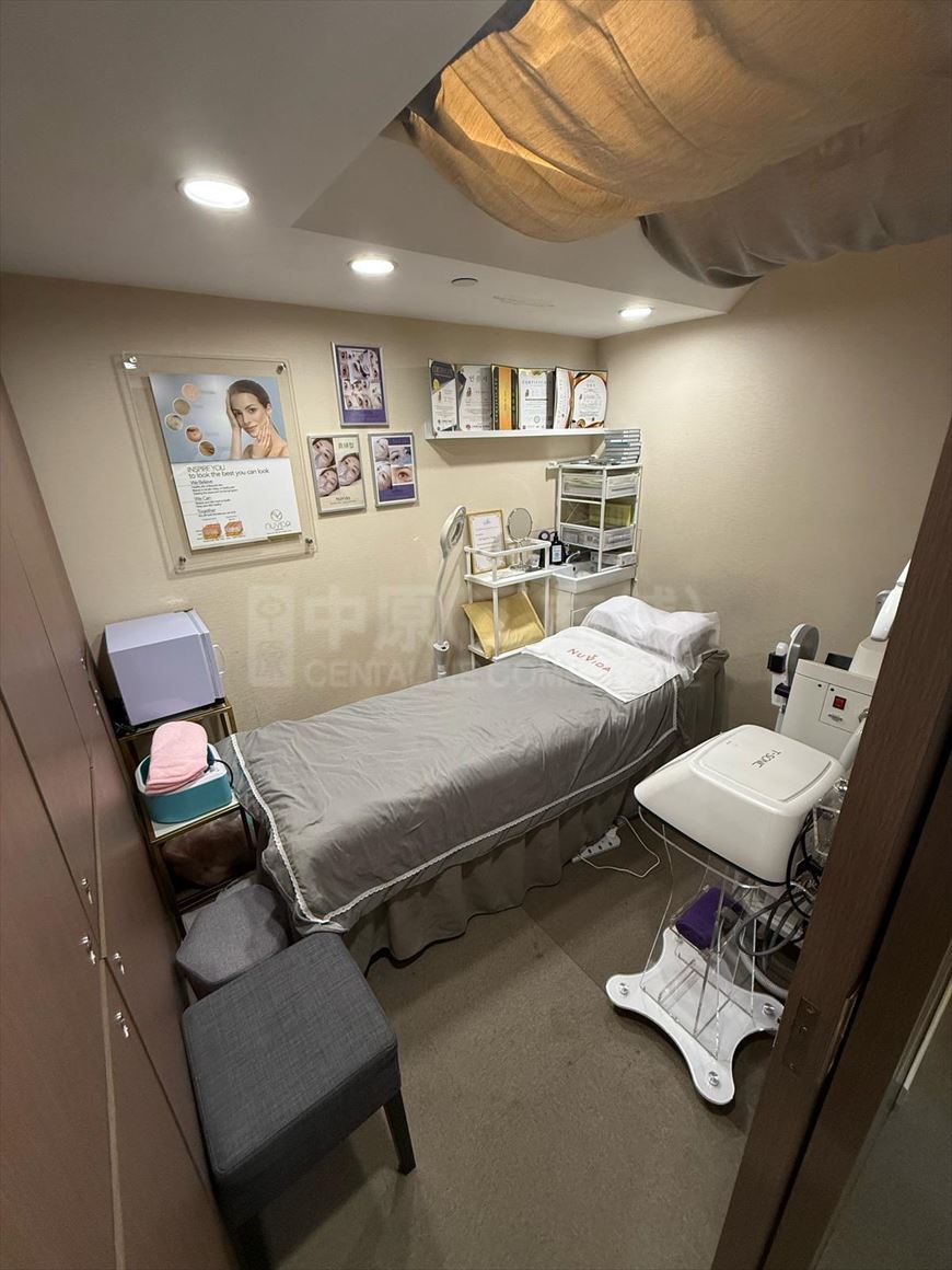 Photo materials about 1 Lan Kwai Fong | Office Listing | Centaline Commercial