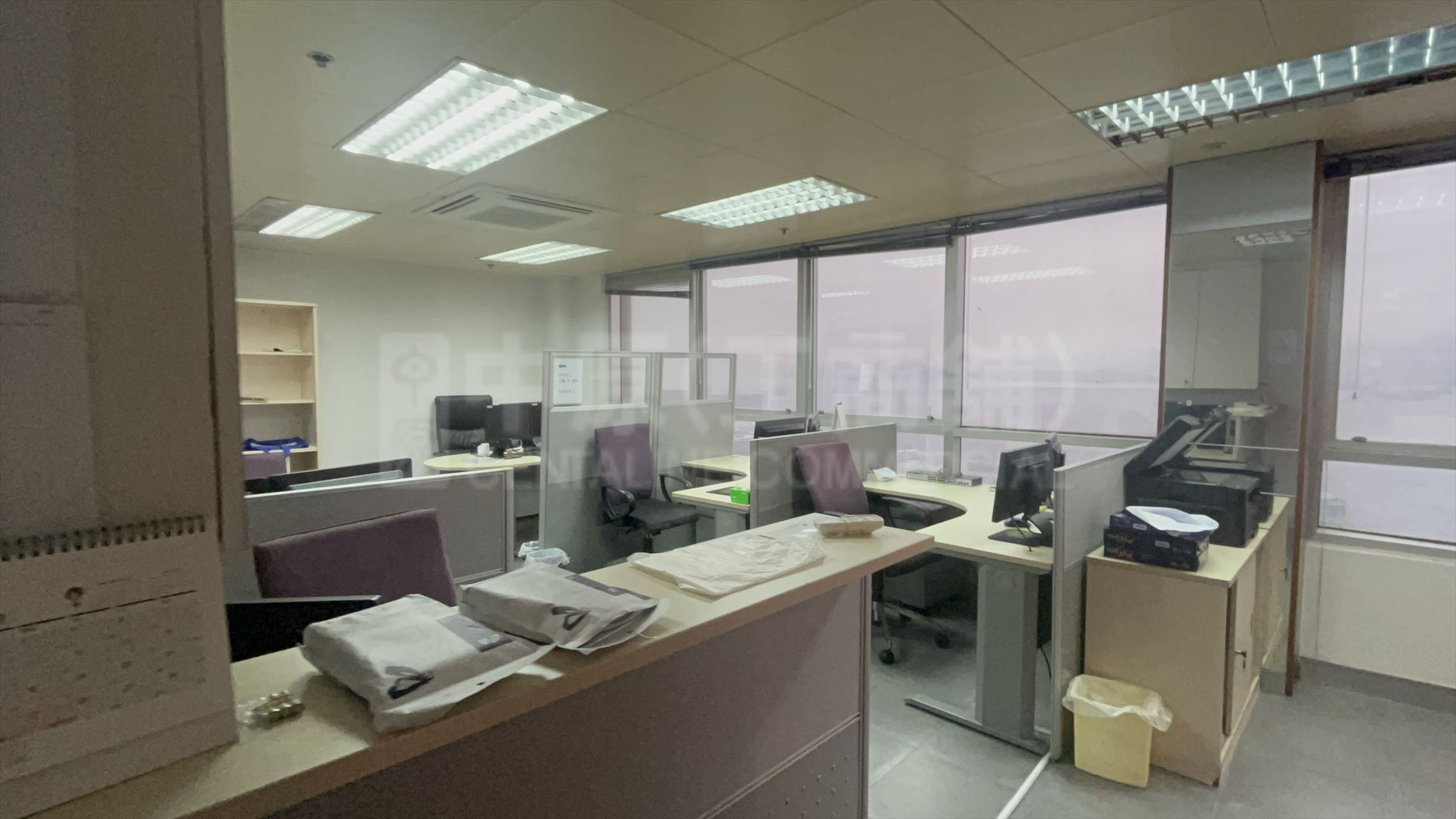Photo materials about 1 Des Voeux Road West | Office Listing | Centaline Commercial