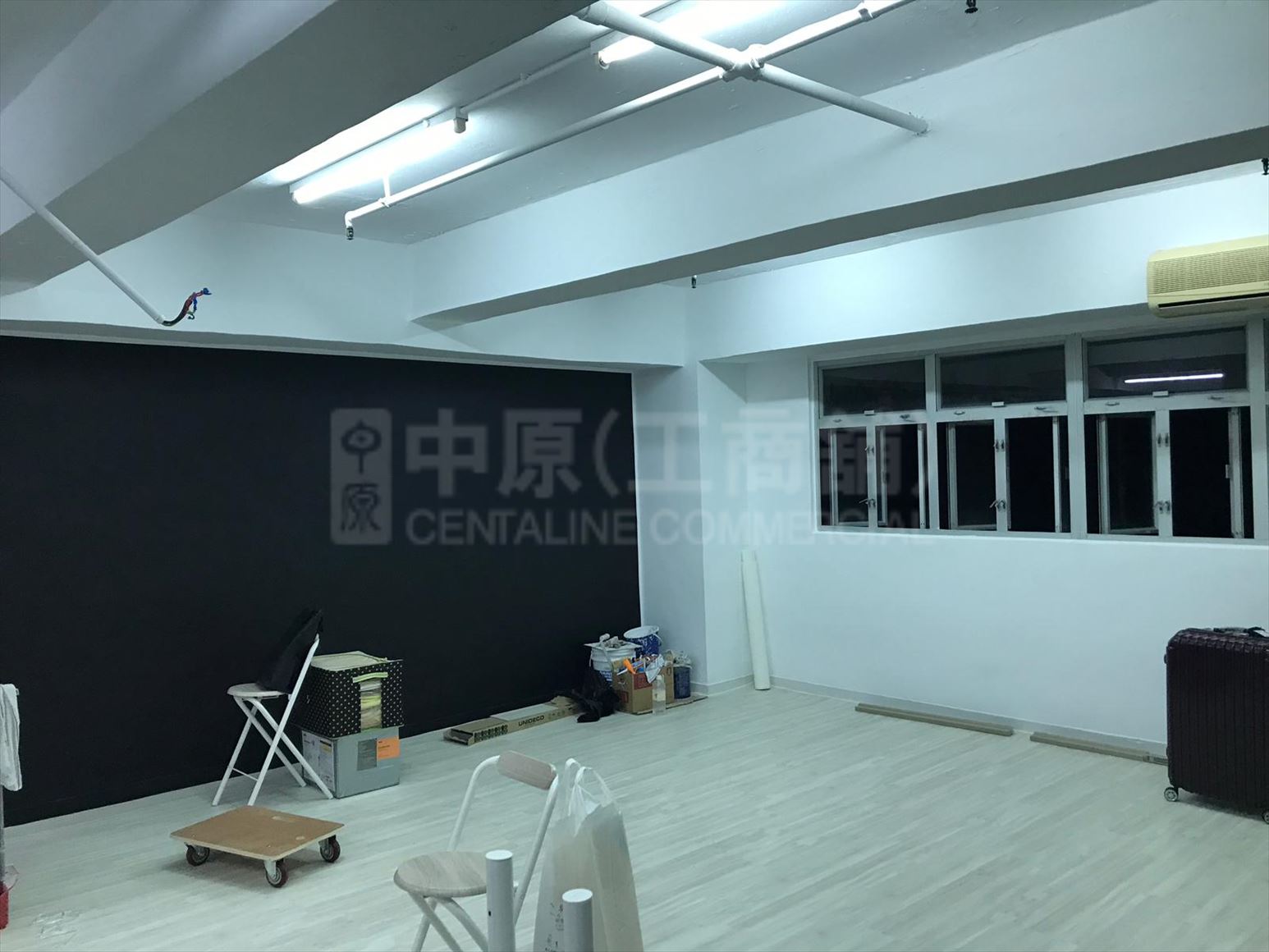 Photo materials about Yip Cheung Centre | Industrial Listing | Centaline Commercial