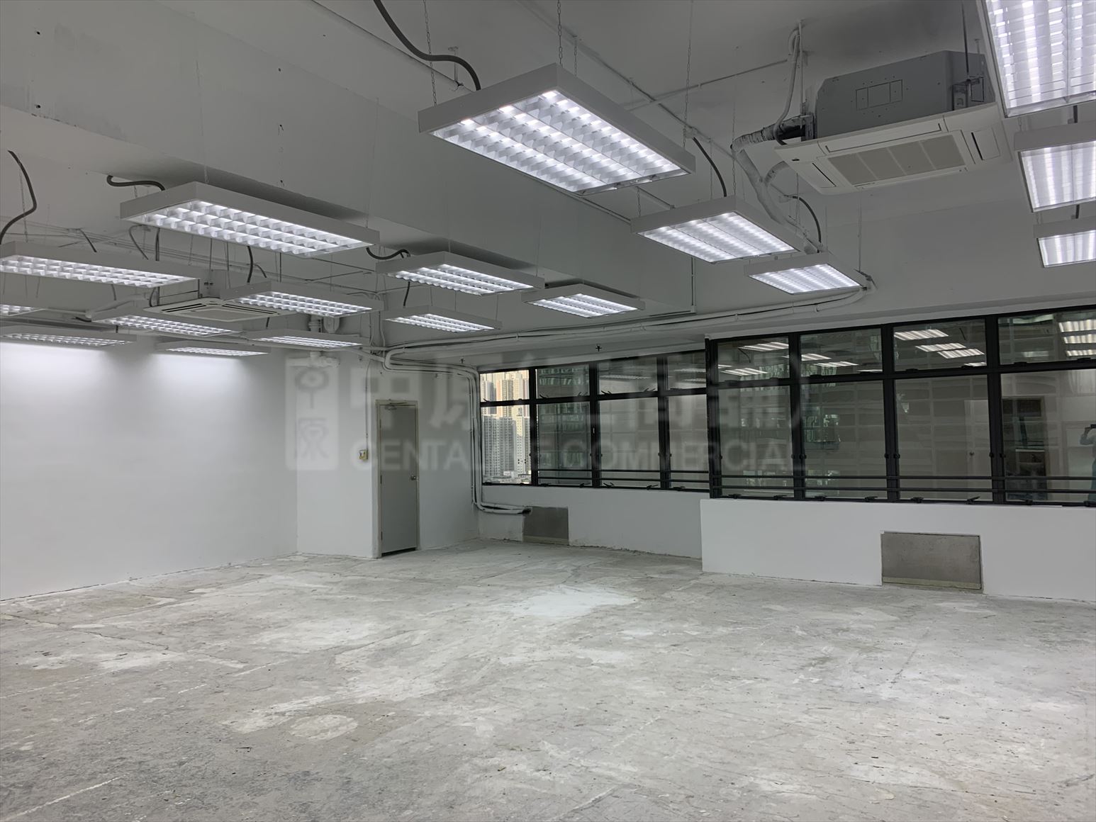 泓富廣場的相片資料｜寫字樓樓盤｜中原工商舖