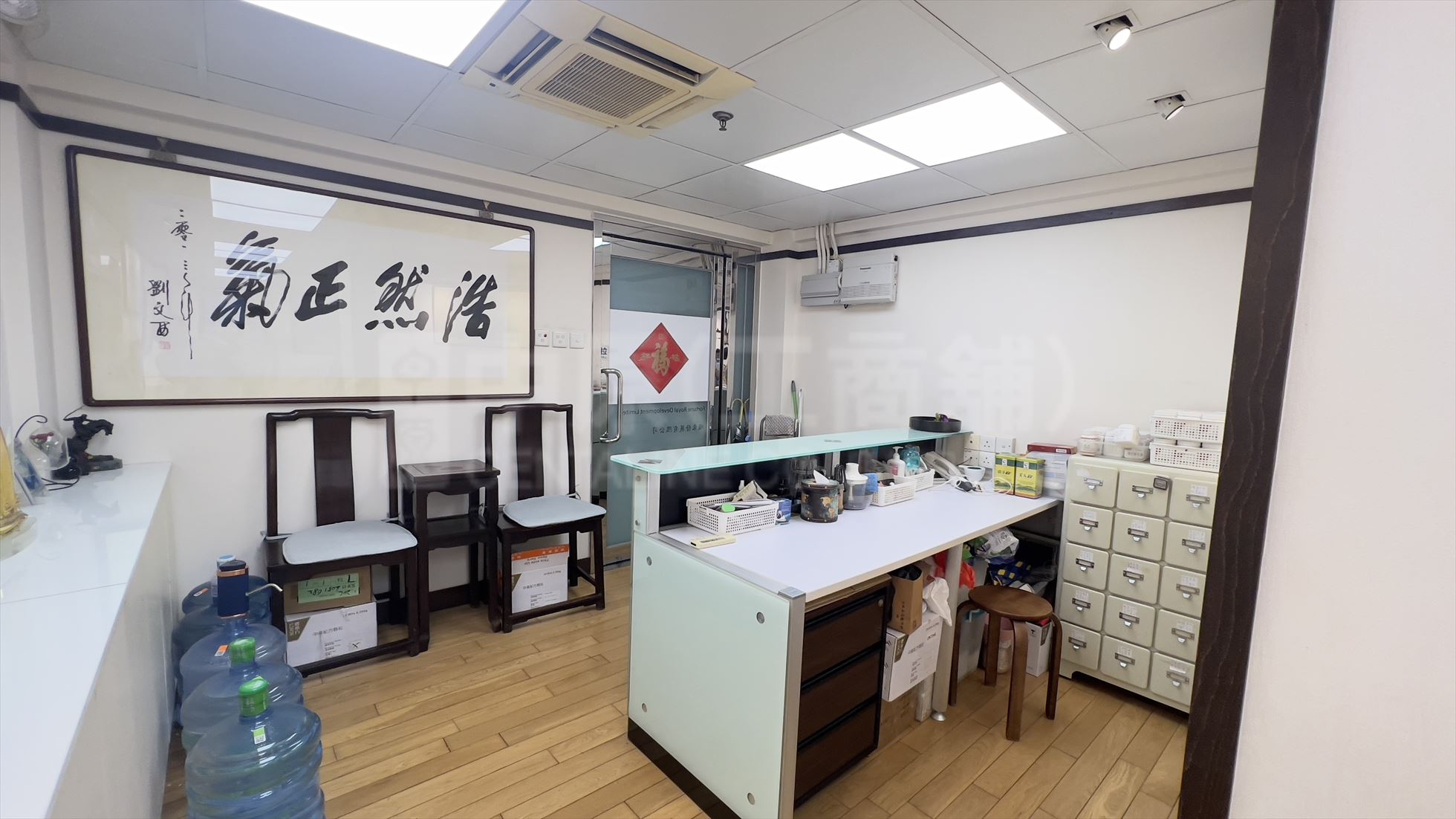 通用商業大廈的相片資料｜寫字樓樓盤｜中原工商舖