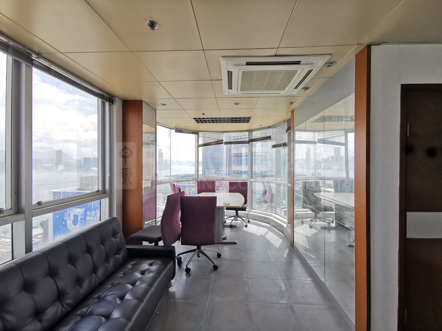 Photo materials about 1 Des Voeux Road West | Office Listing | Centaline Commercial