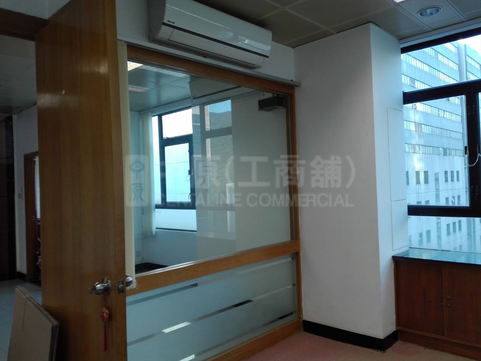 新贸中心 B座的相片资料｜工商楼盘｜中原工商铺