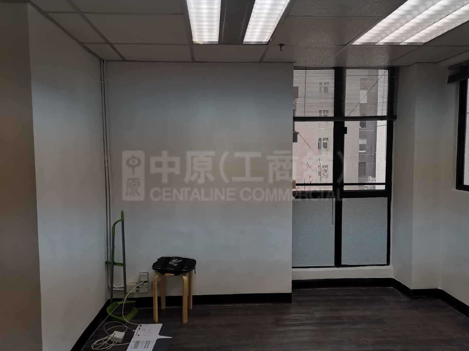 華耀商業大廈的相片資料｜寫字樓樓盤｜中原工商舖