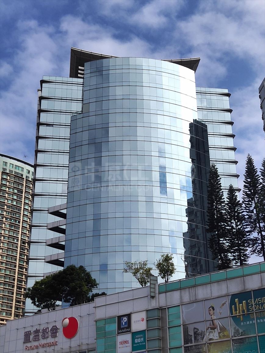 Photo materials about Metropolis Tower | Office Property | Centaline Commercial