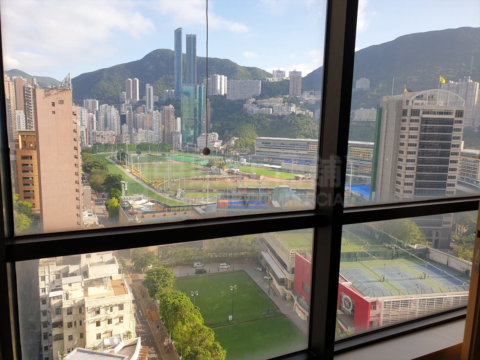 第一商業大廈的相片資料｜寫字樓樓盤｜中原工商舖