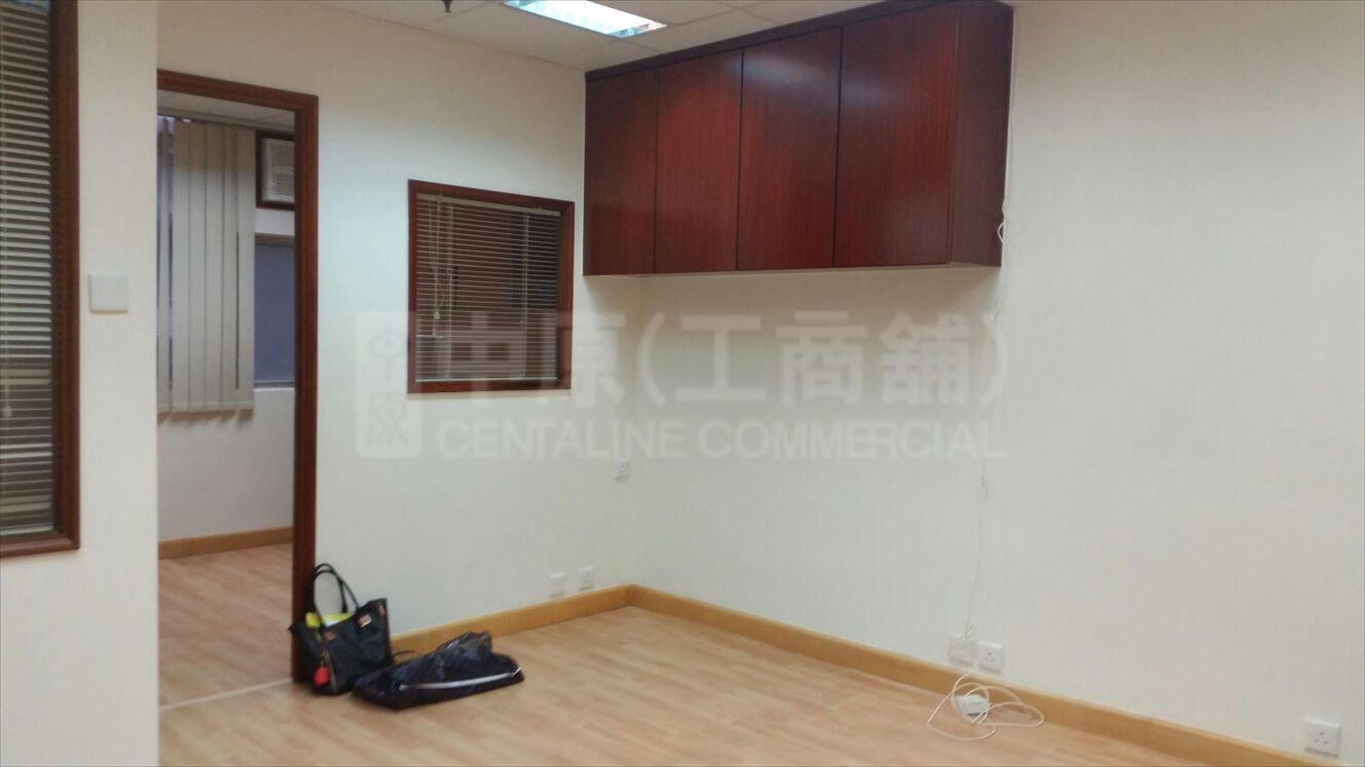 Photo materials about Yue On Commercial Building | Office Listing | Centaline Commercial