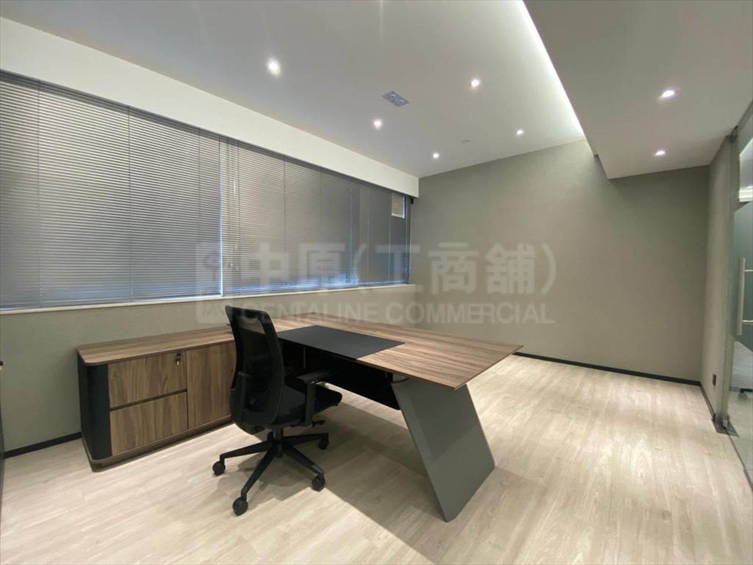 Photo materials about Join In Hang Sing Centre | Industrial Listing | Centaline Commercial