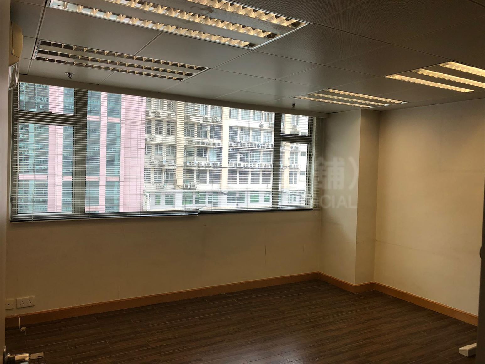 Photo materials about Hong Kong Industrial Centre Block A | Industrial Listing | Centaline Commercial