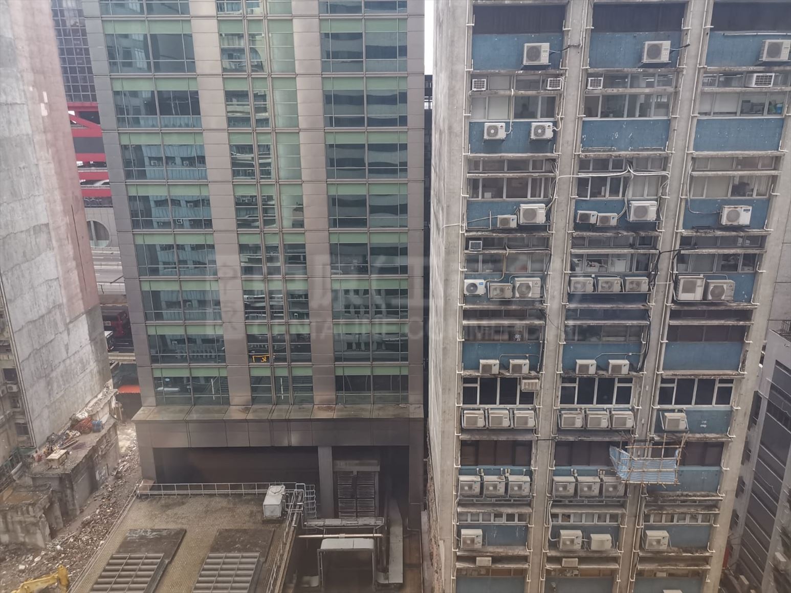 易通商業大廈的相片資料｜寫字樓樓盤｜中原工商舖