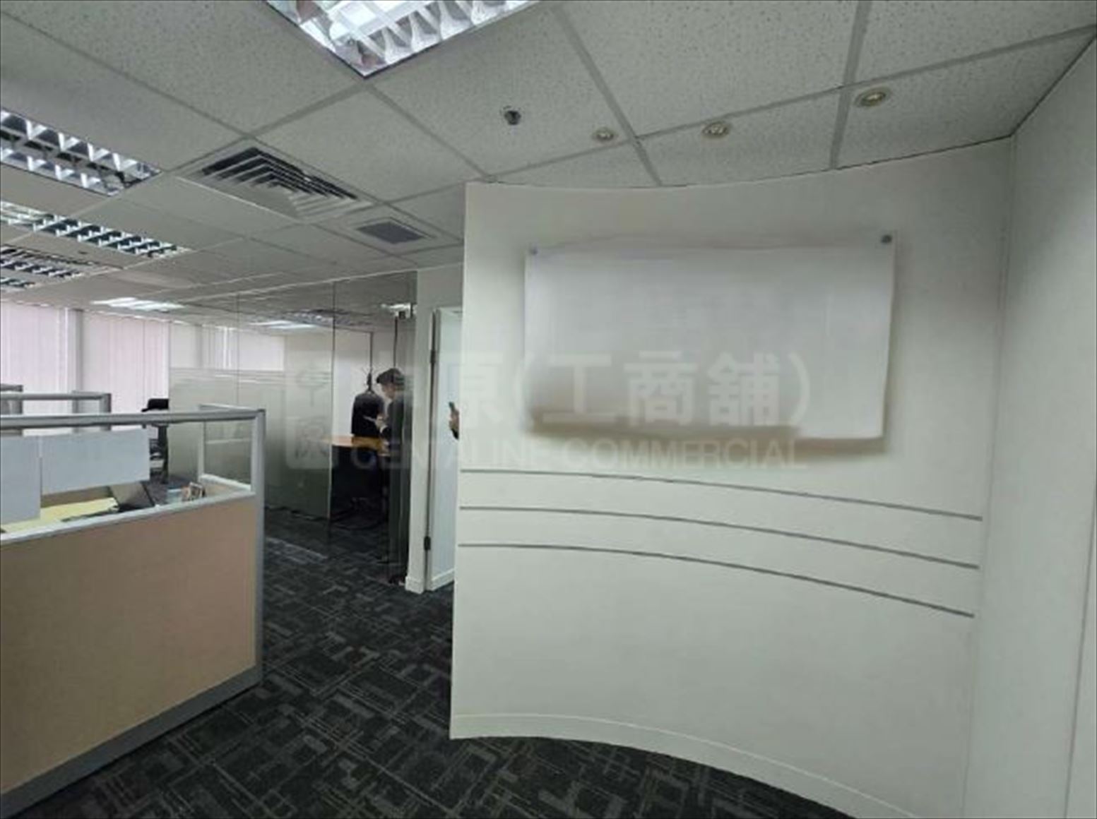 Photo materials about Metropolis Tower | Office Listing | Centaline Commercial