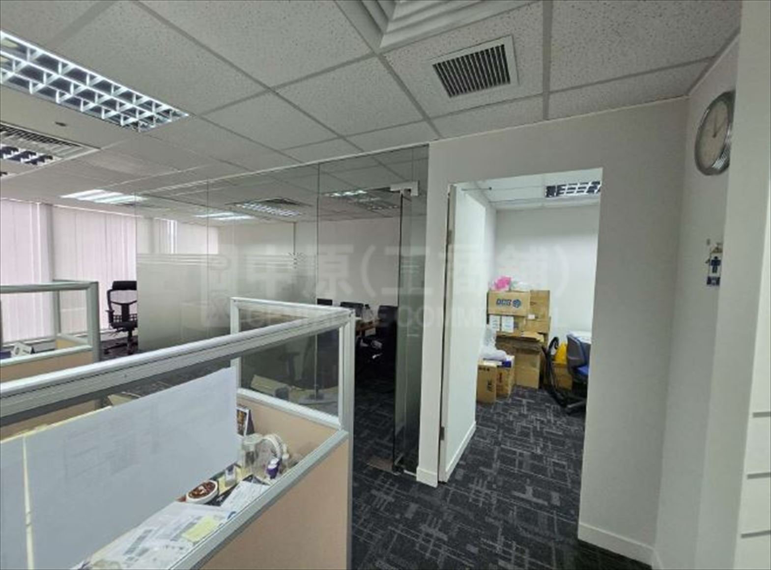 Photo materials about Metropolis Tower | Office Listing | Centaline Commercial