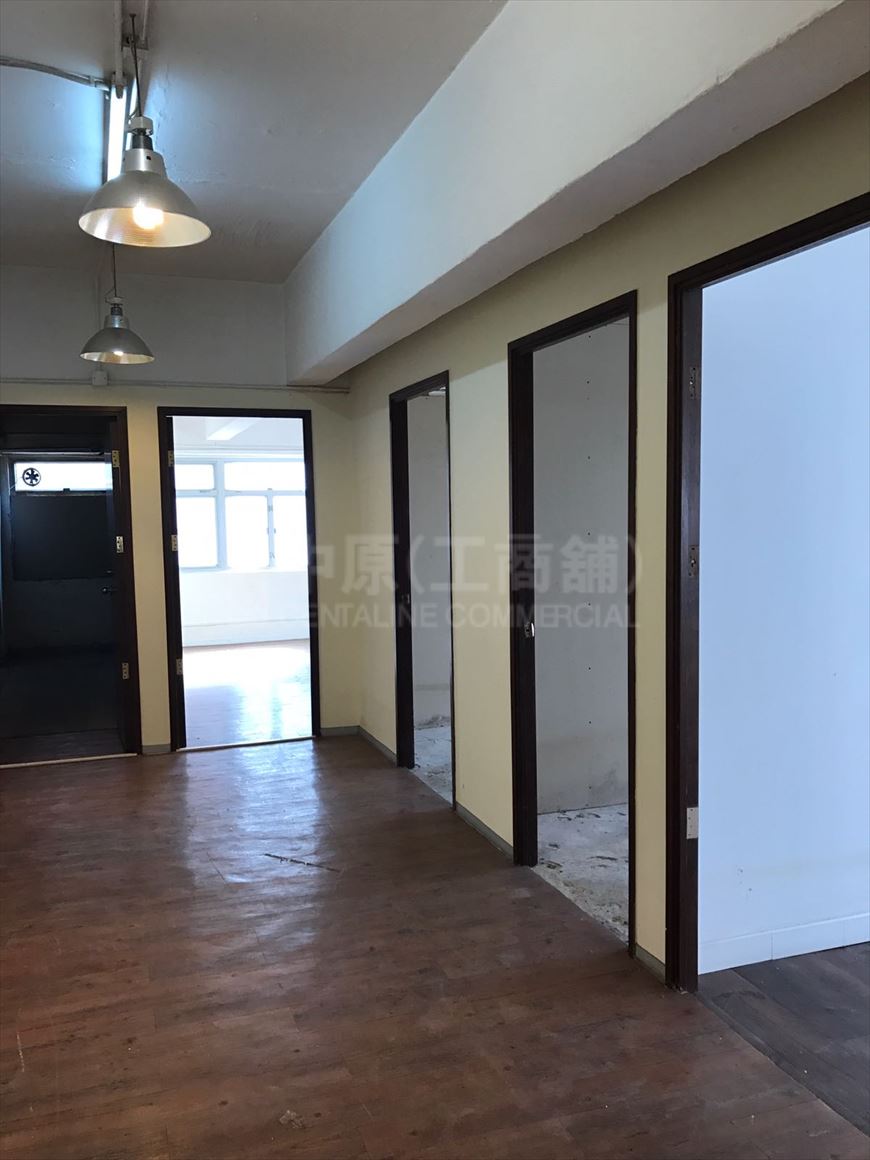 Photo materials about Kin Teck Industrial Building | Industrial Listing | Centaline Commercial