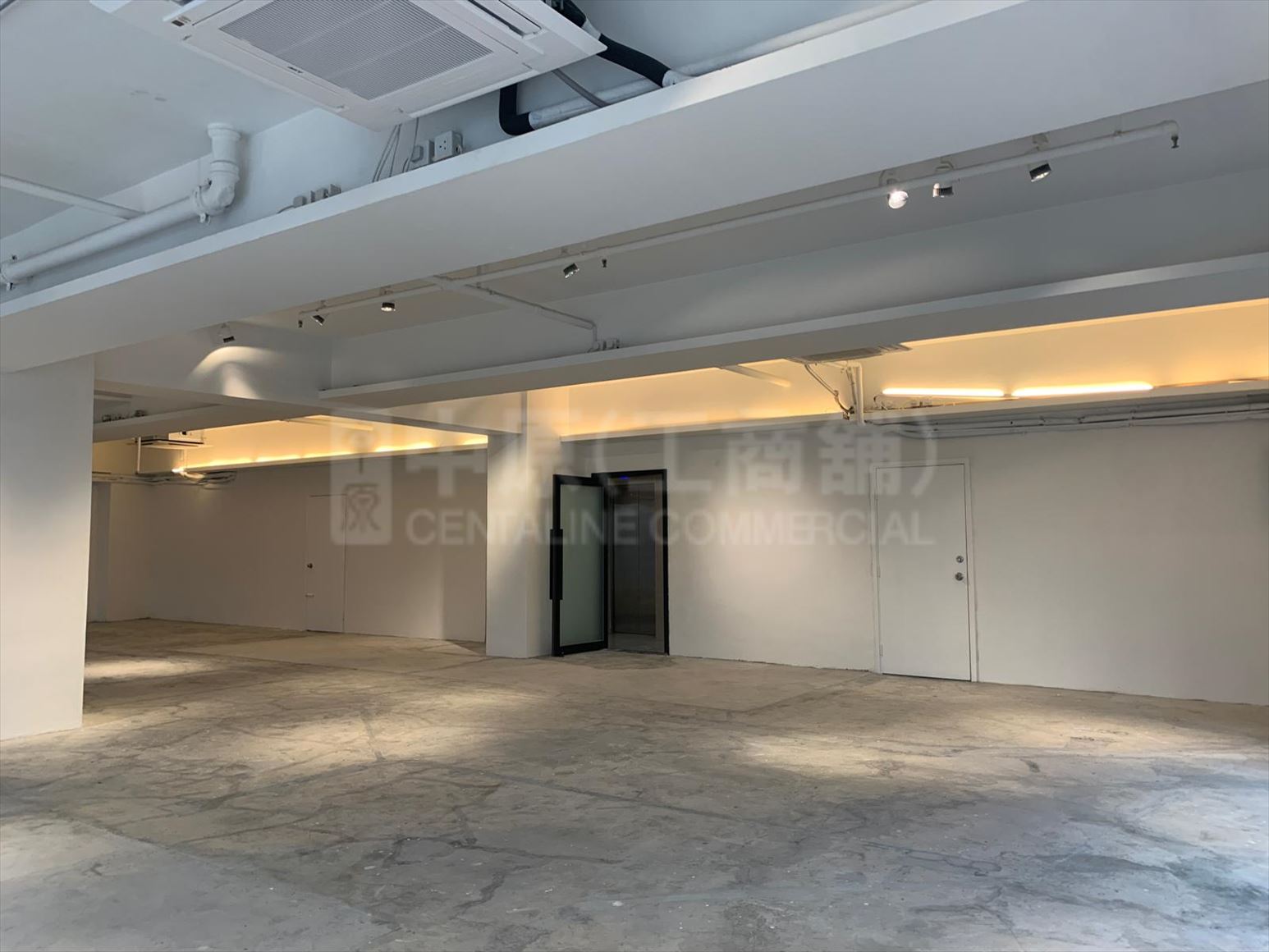 Photo materials about 128 Wellington Street | Office Listing | Centaline Commercial