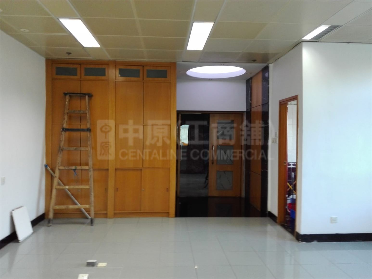 新贸中心 B座的相片资料｜工商楼盘｜中原工商铺