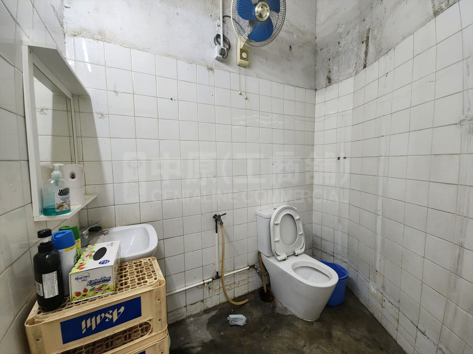 振发工厂大厦 地下单位的相片资料｜工商楼盘｜中原工商铺