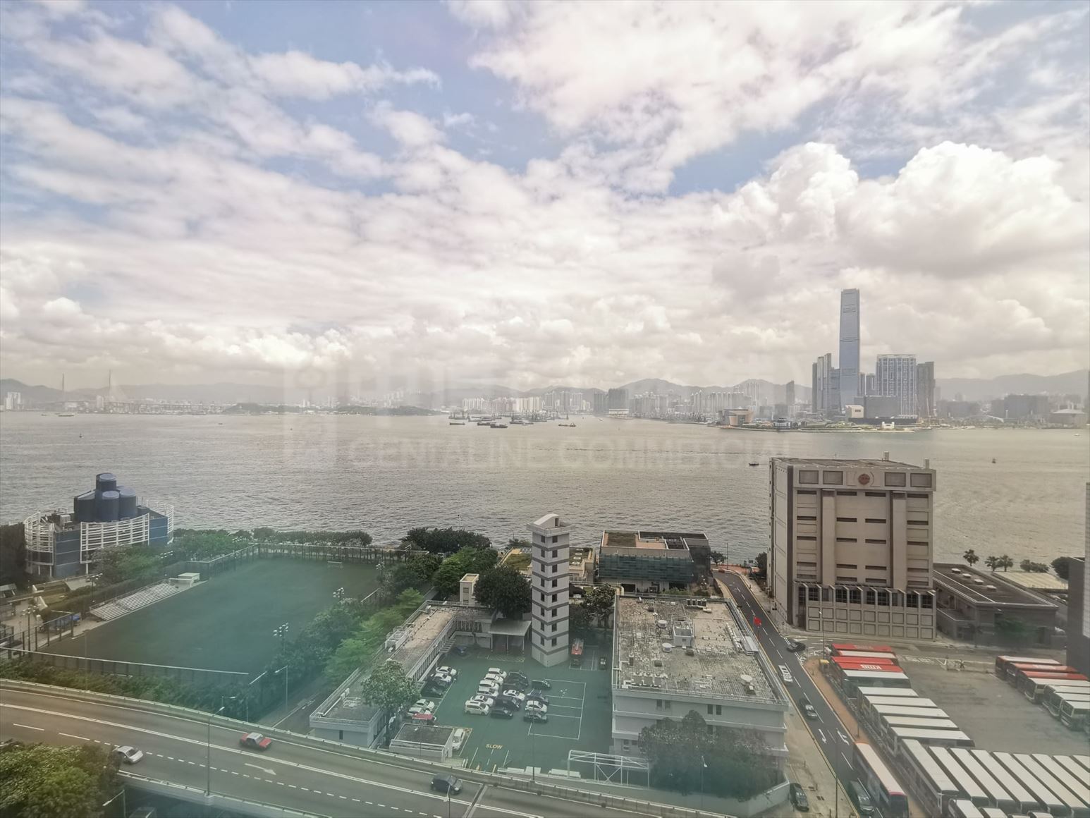 Photo materials about 1 Des Voeux Road West | Office Listing | Centaline Commercial