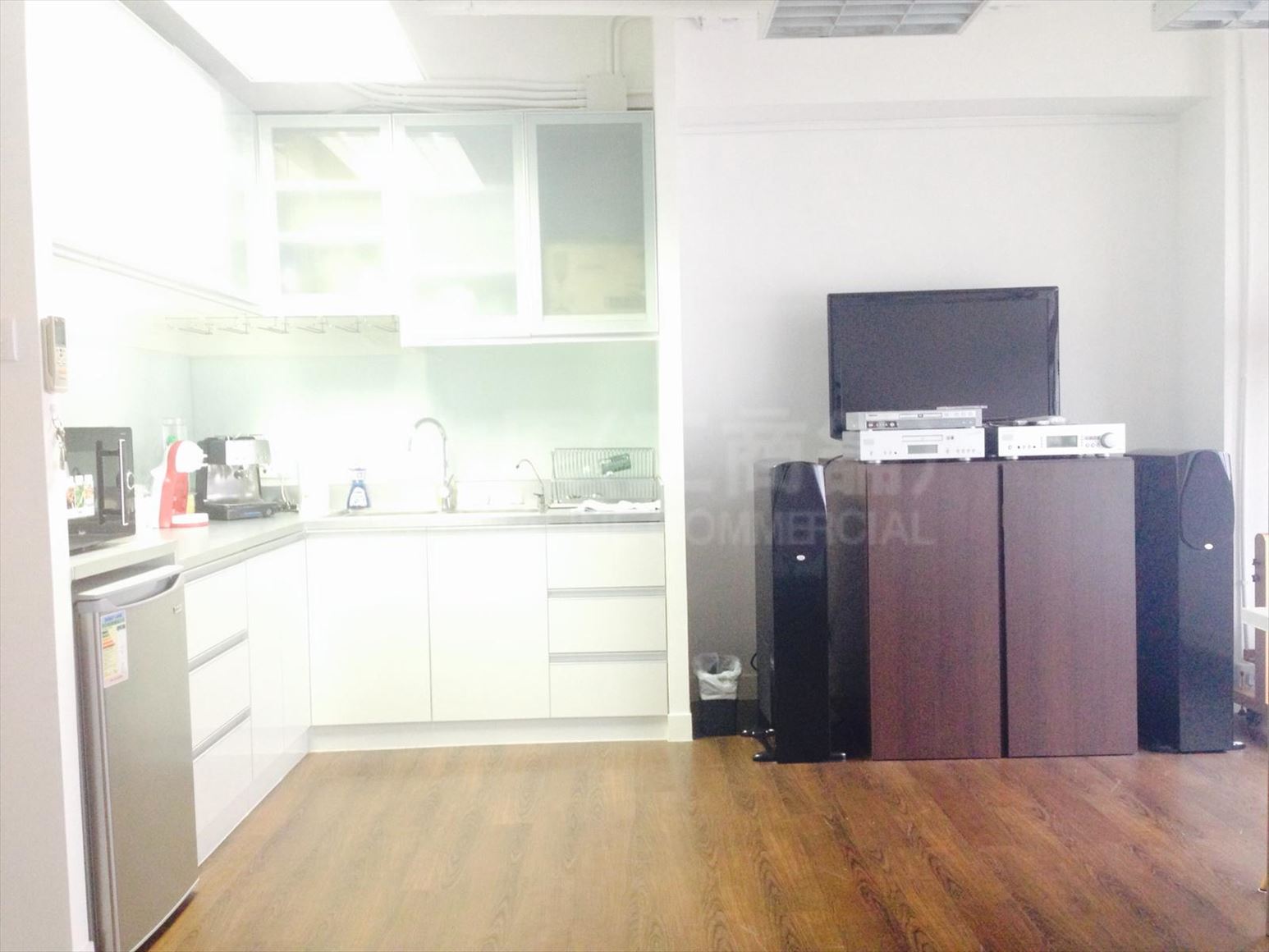 Photo materials about Xiu Hua Commercial Building | Office Listing | Centaline Commercial