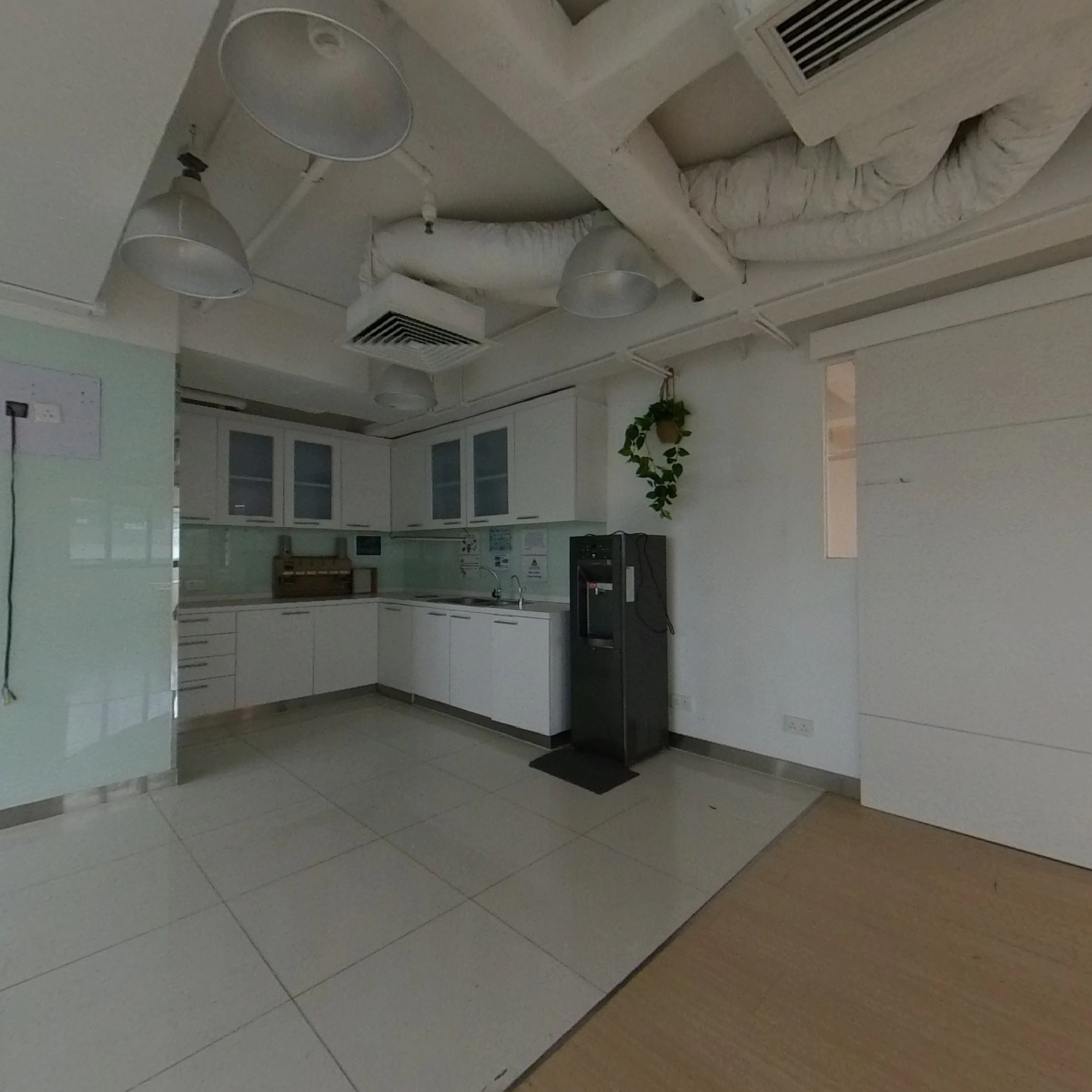 贸易广场的360全景资料｜写字楼楼盘｜中原工商铺