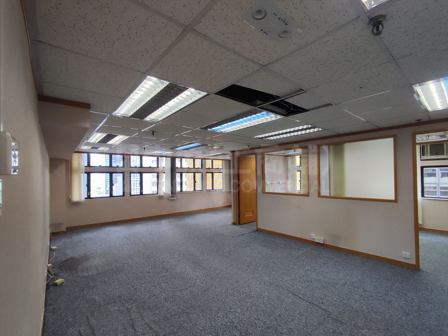 Photo materials about Dominion Centre | Office Listing | Centaline Commercial