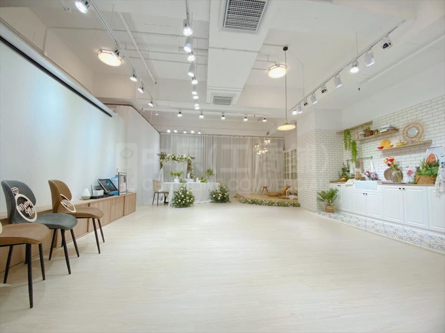 Photo materials about Reason Group Tower | Industrial Listing | Centaline Commercial