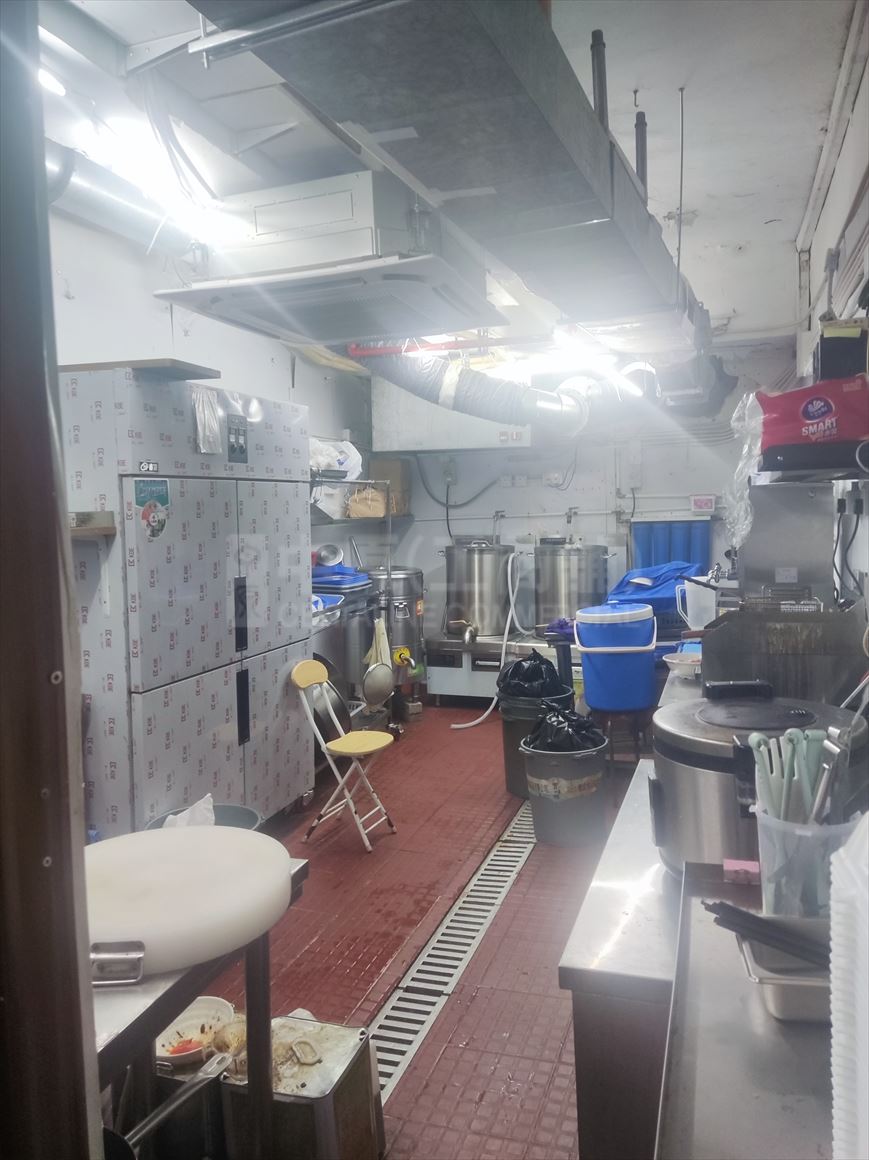 Photo materials about Joint Venture Factory Building Ground Floor  | Industrial Listing | Centaline Commercial