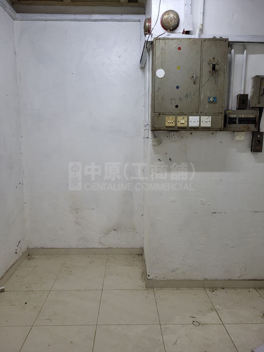 Photo materials about Wah Luen Industrial Centre Ground Floor  | Industrial Listing | Centaline Commercial