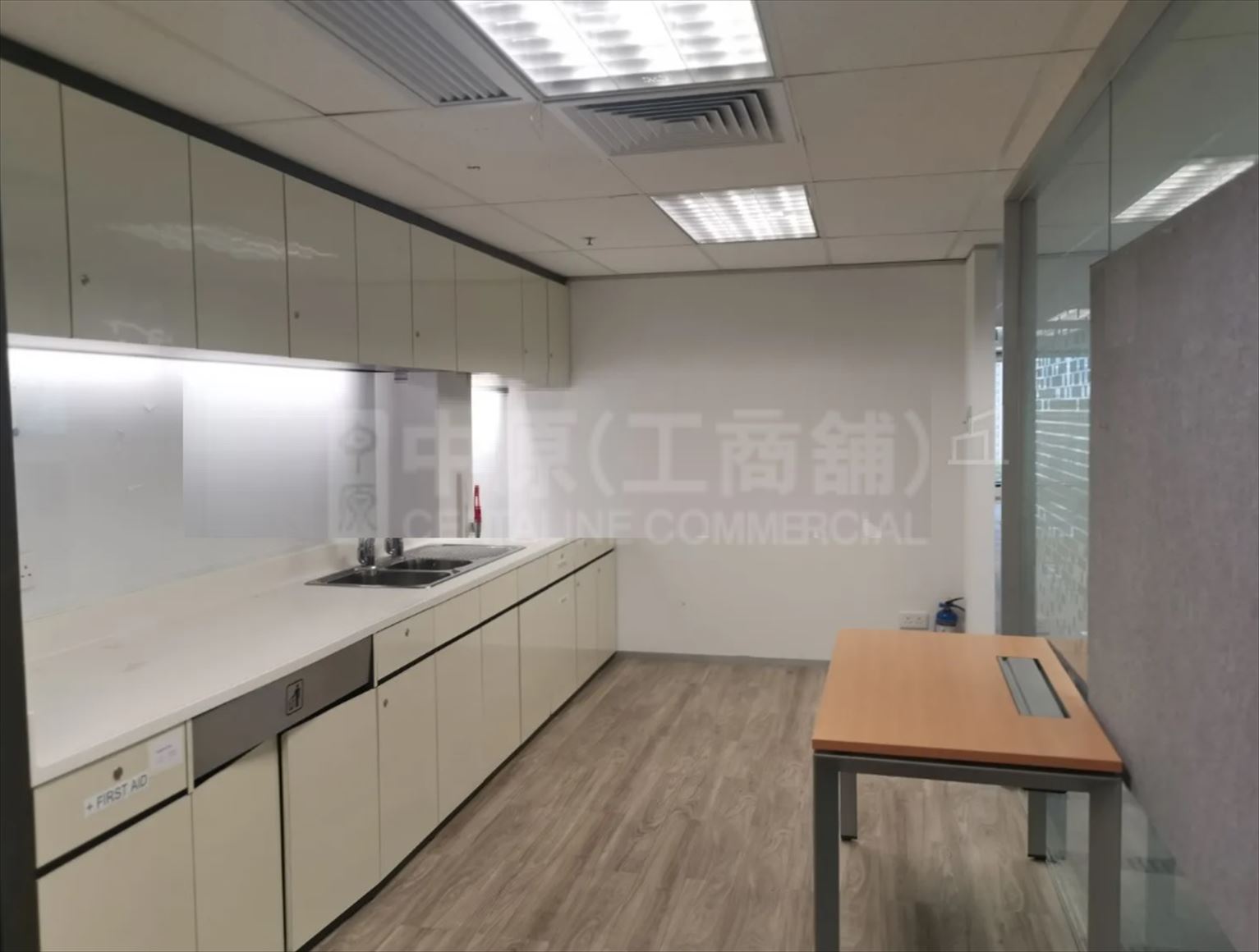 貿易廣場的相片資料｜寫字樓樓盤｜中原工商舖