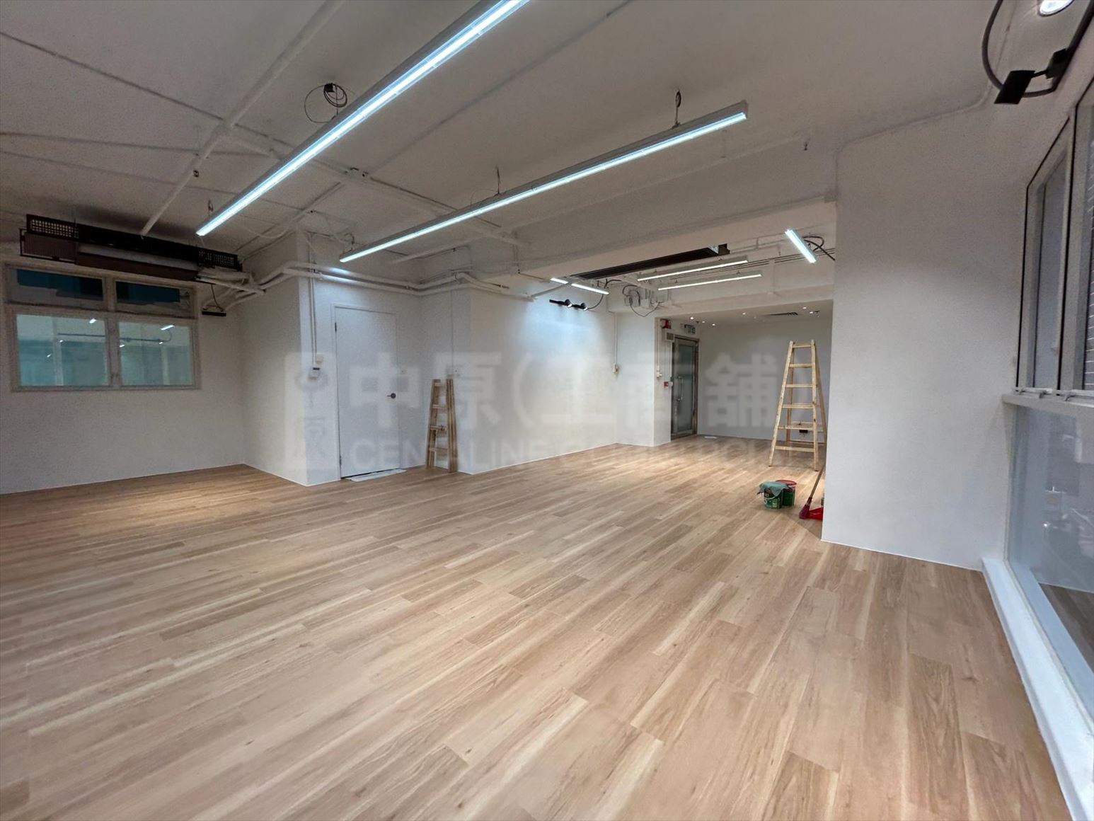 Photo materials about At Tower | Office Listing | Centaline Commercial