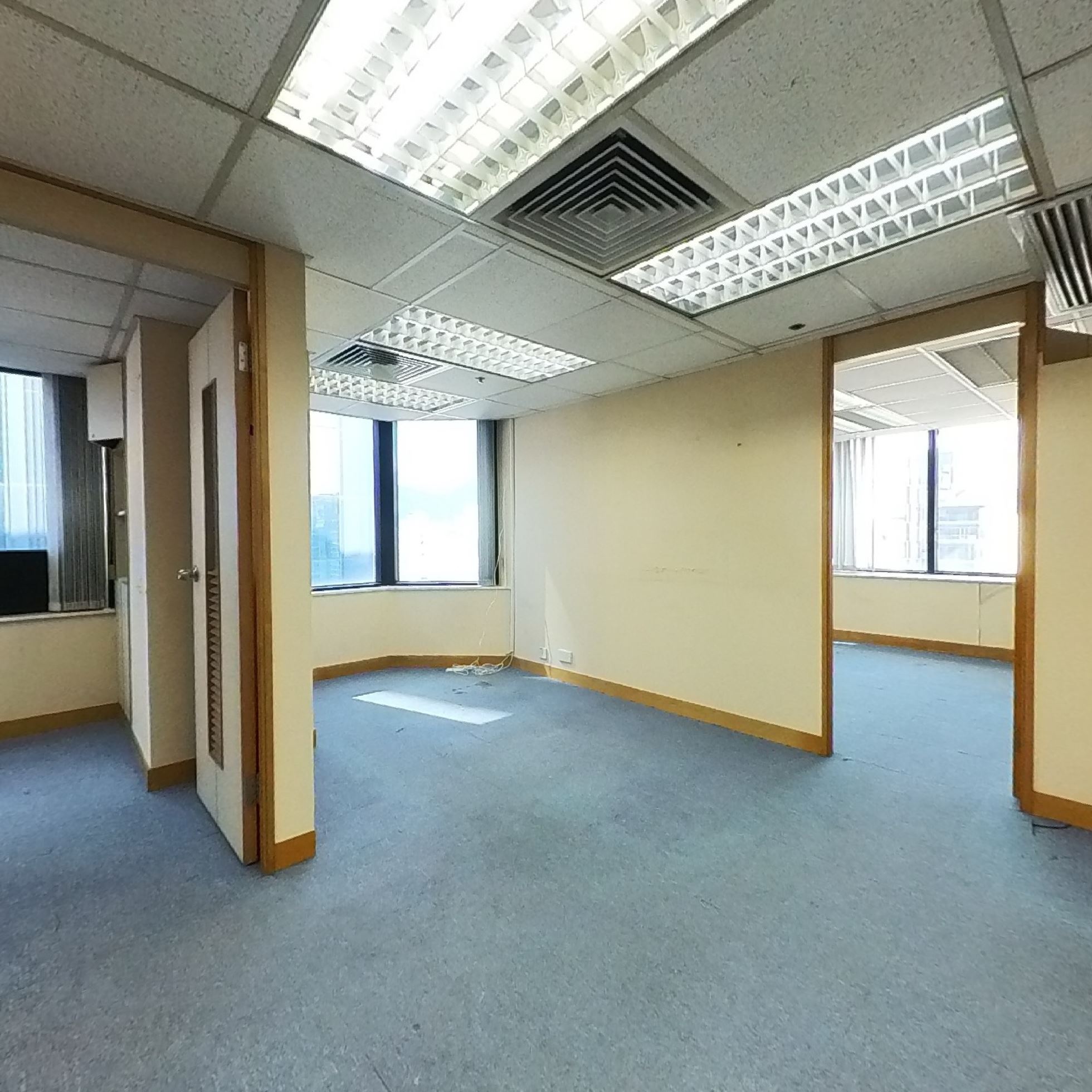 番發大廈的360全景資料｜寫字樓樓盤｜中原工商舖