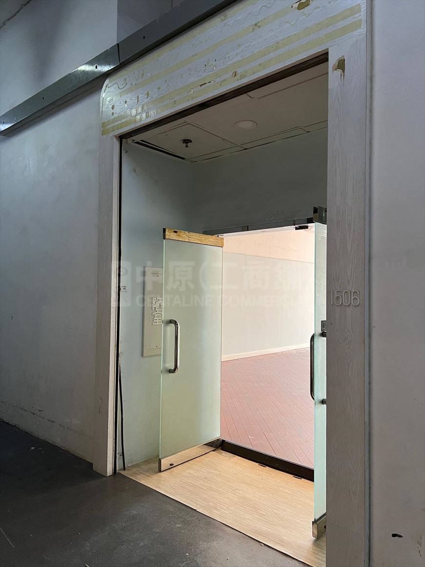 东港中心的相片资料｜工商楼盘｜中原工商铺