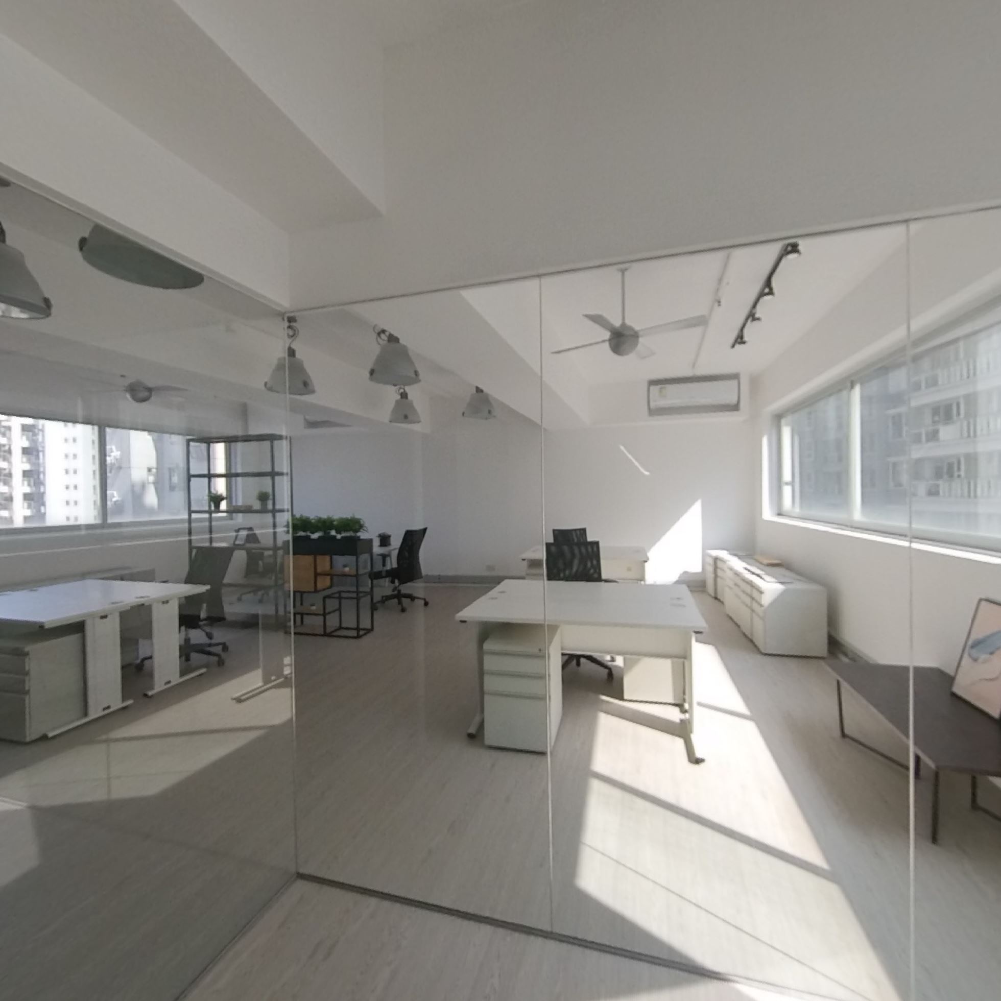 360 Panorama materials about Emperor Hollywood Centre | Office Listing | Centaline Commercial