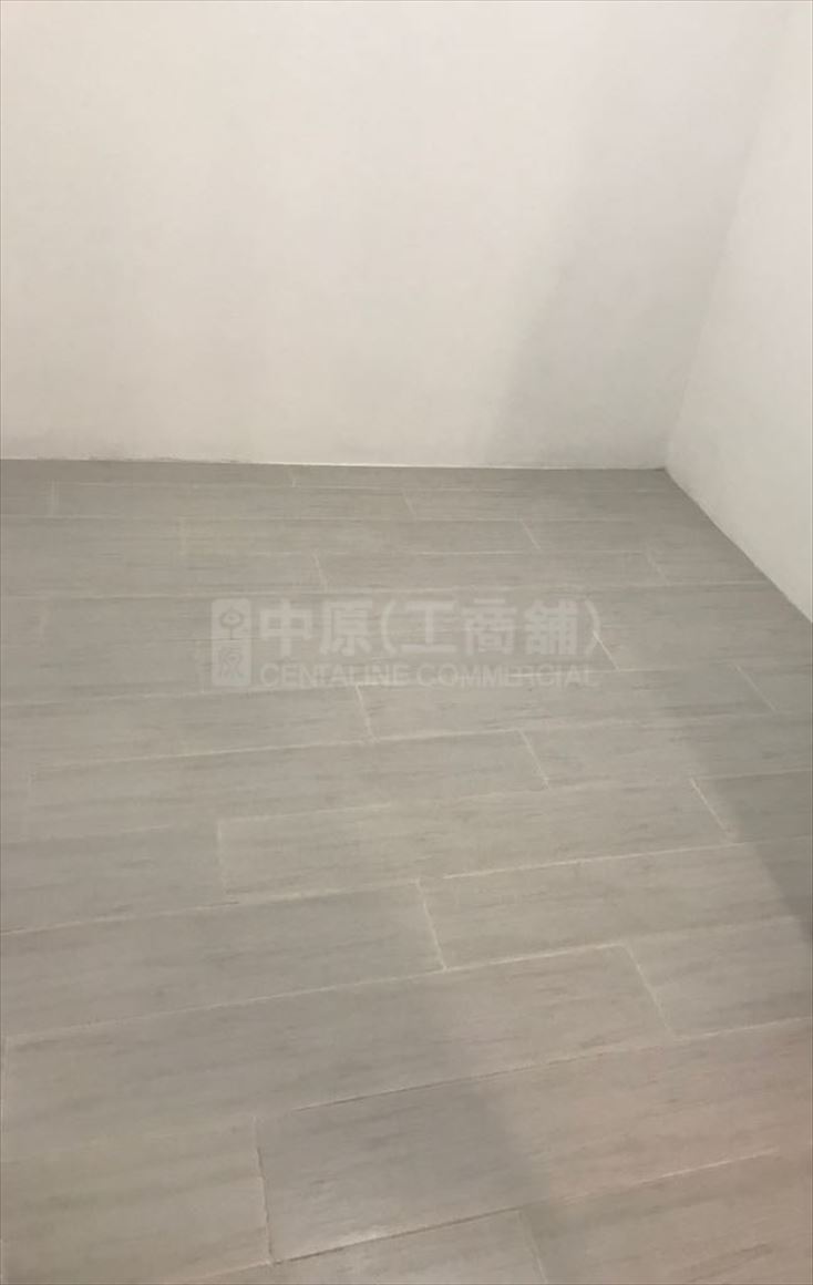 万年工业大厦的相片资料｜工商楼盘｜中原工商铺
