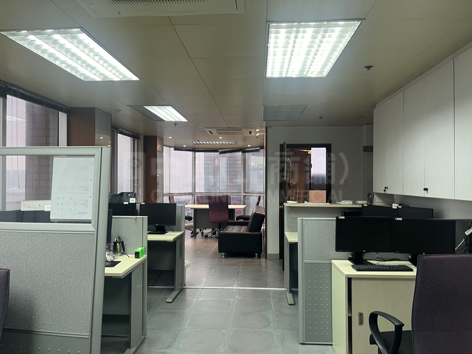 Photo materials about 1 Des Voeux Road West | Office Listing | Centaline Commercial