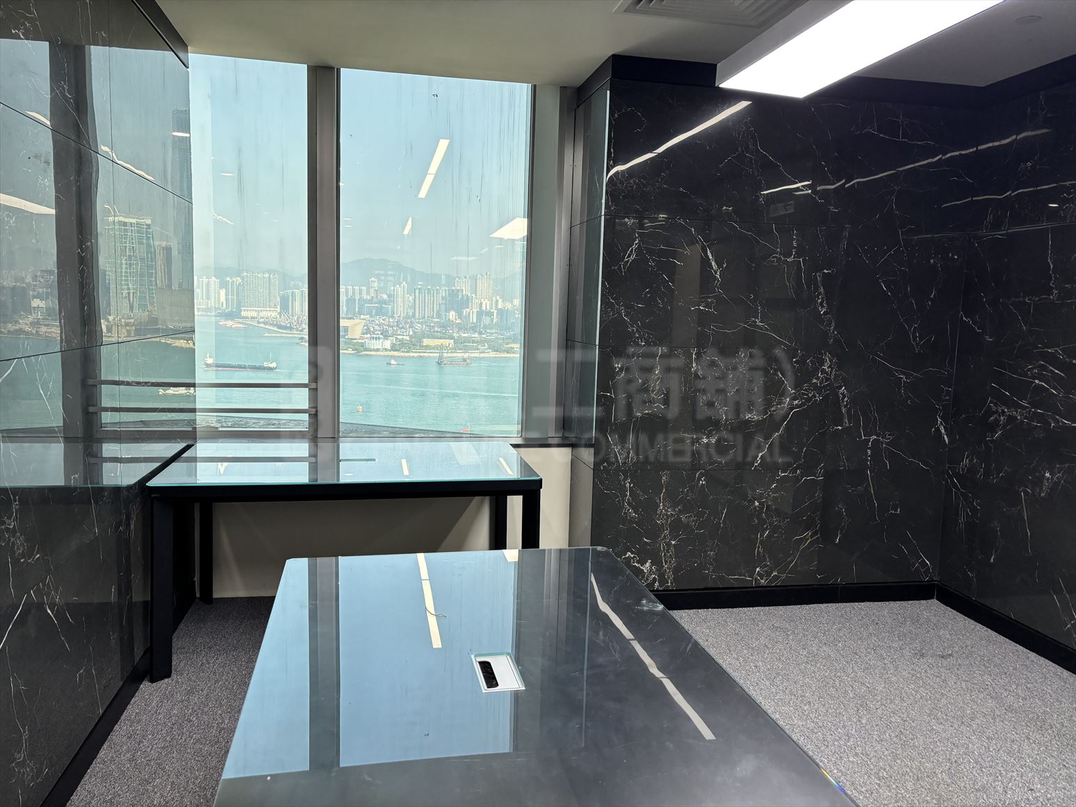 Photo materials about Chu Kong Shipping Tower | Office Listing | Centaline Commercial