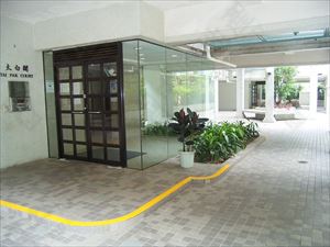 中原數據 堅尼地城 西營盤盈基花園寶龍閣 1座 的成交記錄