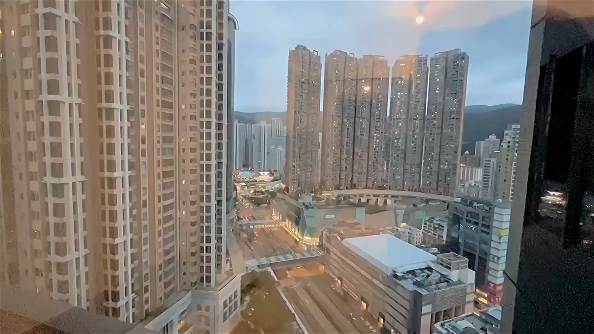 映日灣 3座